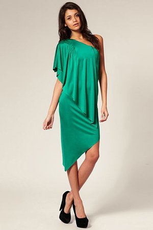 Модное зеленое платье