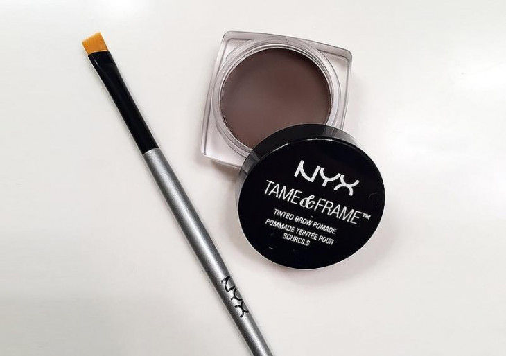 NYX Professional Makeup Tame & Frame Brow Pomade Помада для бровей