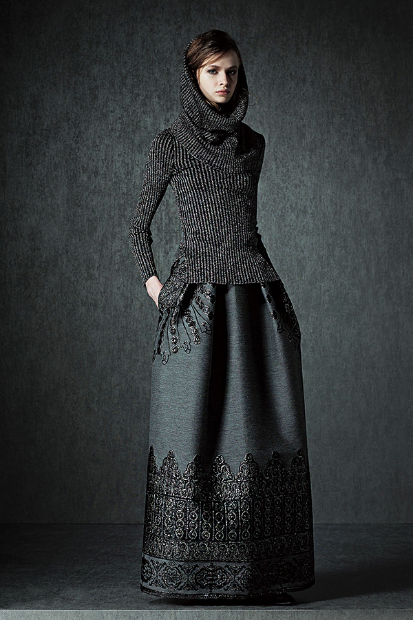 Тёплые фантазии вязаной моды: 55 экстравагантных и эффектных нарядов, фото № 16