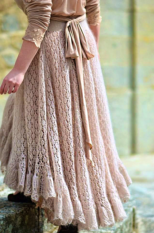 Тёплые фантазии вязаной моды: 55 экстравагантных и эффектных нарядов, фото № 1
