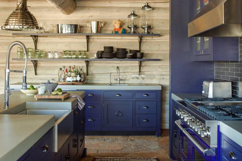 Синя кухня в современном стиле