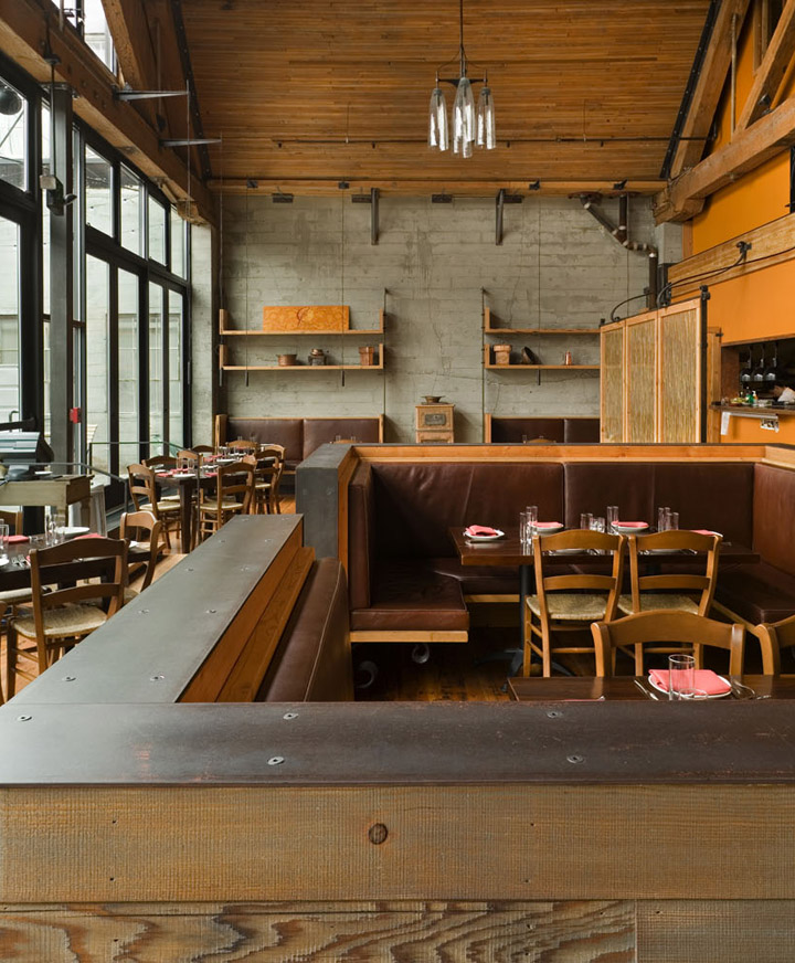 Неповторимый дизайн ресторана Osteria La Spiga от Graham Baba Architecs