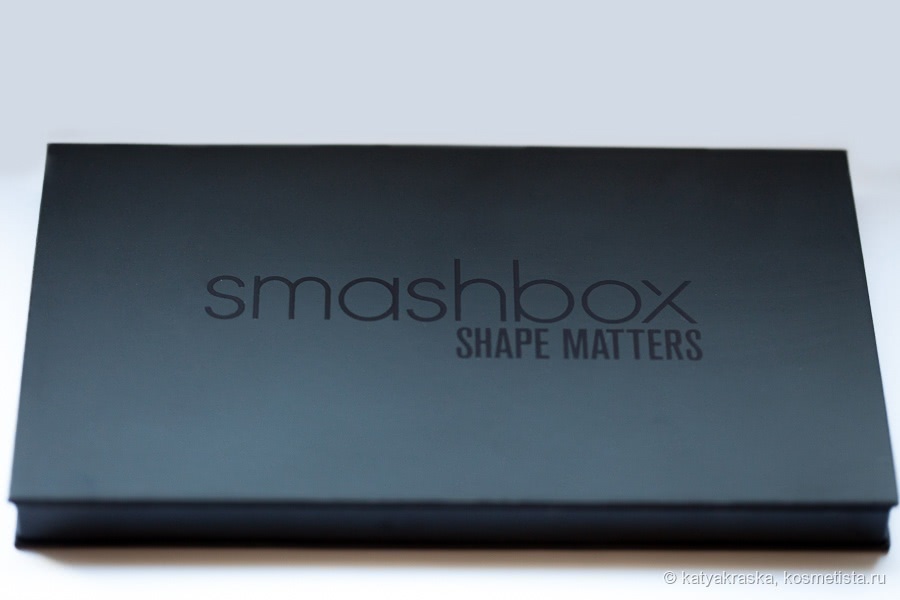 Интерактивный макияж с универсальной палеткой 3-в-1 Smashbox Shape Matters Palette
