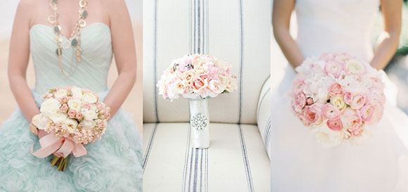Невеста с букетом из розовых роз
