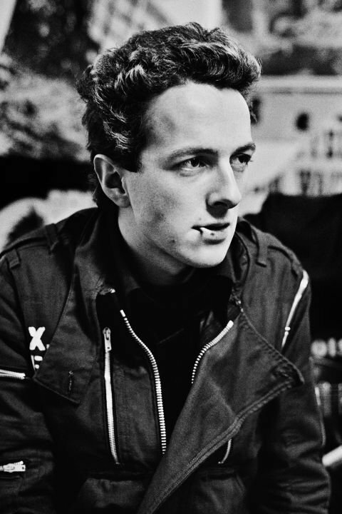 Джо Страммер (Joe Strummer)