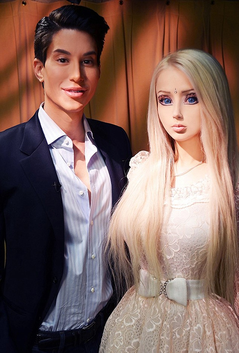 Барби и Кен встретились... и не понравились друг другу. Валерия Лукьянова разочаровала Джастина. Фото: SPLASH NEWS