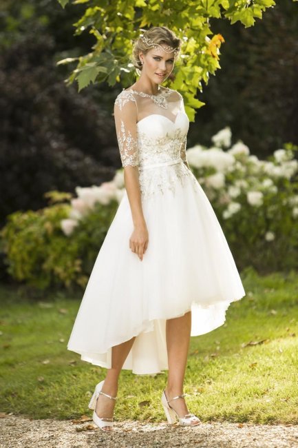 Ассиметричная юбка свадебного платья