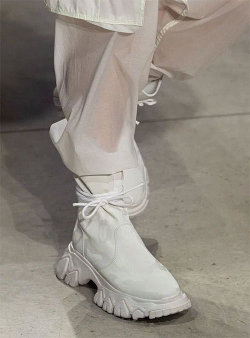 Кроссовки-носки из коллекции Angel Sanchez весна-лето 2020