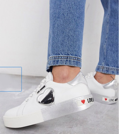 Белые кожаные кроссовки Moschino Love 2020