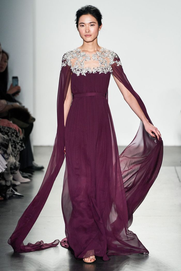Фиолетовое вечернее платье Pamella Roland