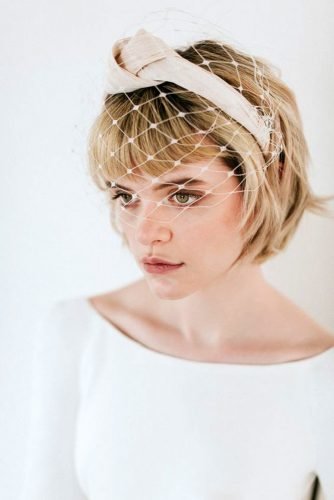 wedding hairstyles for short hair bob with birdcage veil maja tsolo photography